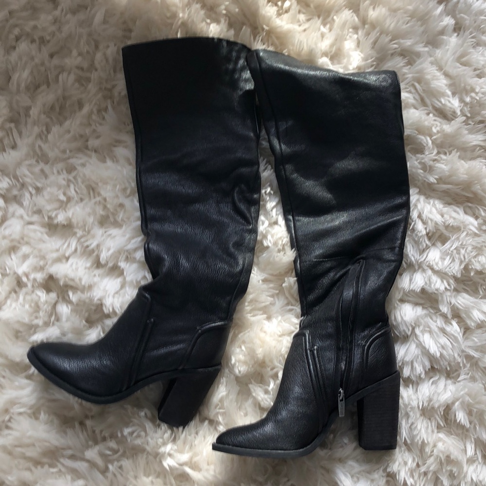 Black Leather Knee Boots